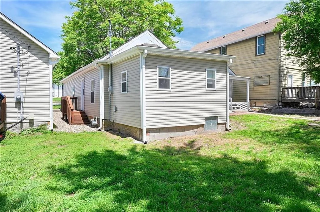 Property main image